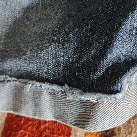 No Boundaries Ladie's Denim Shorts - Picture 4 of 8